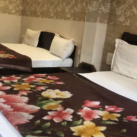 Shree Chitra Residency By Grb Hotell Haridwār Exteriör bild