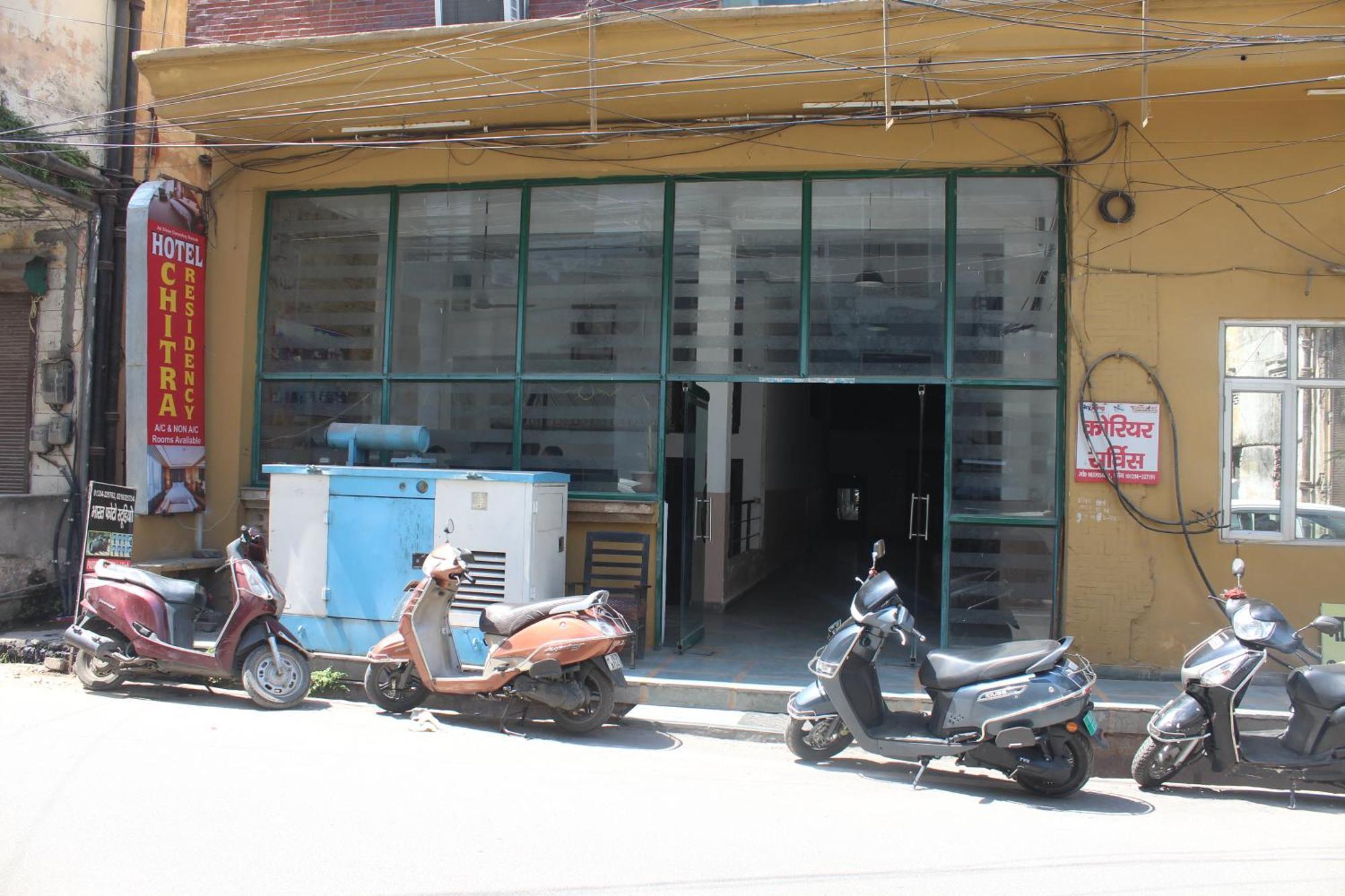 Shree Chitra Residency By Grb Hotell Haridwār Exteriör bild